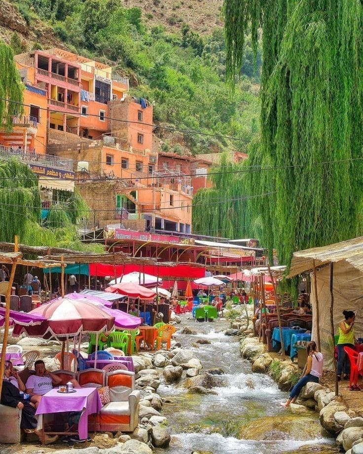 Découvrez la Vallée de l'Ourika : Une Aventure Unique avec une Voiture de Location